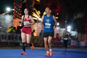 BIB: 46210
                            <button type="button" onclick="openModal(14215067)" class="btn btn-primary btn-sm float-right btn-popup" data-toggle="modal" data-target=".modal-high-quality">
                        <i class="fas fa-shopping-cart"></i> Add to Cart
                    </button>
                                            <button type="button" onclick="isThisMe(14215067, true)" class="btn btn-success btn-sm float-right btn-popup btn-isme hidden" data-toggle="tooltip" data-placement="bottom" title="นี่คือรูปของคุณใช่ไหม คลิกที่นี่เพื่อเอาเข้าอัลบั้ม">
                        <i class="fas fa-plus"></i> Add to album
                    </button>
                    <button type="button" onclick="isThisMe(14215067, false)" class="btn btn-warning btn-sm float-right btn-popup btn-isnotme hidden">
                        <i class="fas fa-ban"></i> Remove from album
                    </button>