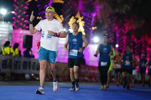 BIB: 40063
                            <button type="button" onclick="openModal(14179517)" class="btn btn-primary btn-sm float-right btn-popup" data-toggle="modal" data-target=".modal-high-quality">
                        <i class="fas fa-shopping-cart"></i> Add to Cart
                    </button>
                                            <button type="button" onclick="isThisMe(14179517, true)" class="btn btn-success btn-sm float-right btn-popup btn-isme hidden" data-toggle="tooltip" data-placement="bottom" title="นี่คือรูปของคุณใช่ไหม คลิกที่นี่เพื่อเอาเข้าอัลบั้ม">
                        <i class="fas fa-plus"></i> Add to album
                    </button>
                    <button type="button" onclick="isThisMe(14179517, false)" class="btn btn-warning btn-sm float-right btn-popup btn-isnotme hidden">
                        <i class="fas fa-ban"></i> Remove from album
                    </button>