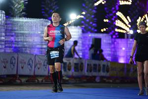 BIB: 40098
                            <button type="button" onclick="openModal(14133418)" class="btn btn-primary btn-sm float-right btn-popup" data-toggle="modal" data-target=".modal-high-quality">
                        <i class="fas fa-shopping-cart"></i> Add to Cart
                    </button>
                                            <button type="button" onclick="isThisMe(14133418, true)" class="btn btn-success btn-sm float-right btn-popup btn-isme hidden" data-toggle="tooltip" data-placement="bottom" title="นี่คือรูปของคุณใช่ไหม คลิกที่นี่เพื่อเอาเข้าอัลบั้ม">
                        <i class="fas fa-plus"></i> Add to album
                    </button>
                    <button type="button" onclick="isThisMe(14133418, false)" class="btn btn-warning btn-sm float-right btn-popup btn-isnotme hidden">
                        <i class="fas fa-ban"></i> Remove from album
                    </button>