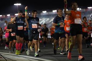 BIB: 23194, 2560, 25723, 2405
                            <button type="button" onclick="openModal(13942290)" class="btn btn-primary btn-sm float-right btn-popup" data-toggle="modal" data-target=".modal-high-quality">
                        <i class="fas fa-shopping-cart"></i> Add to Cart
                    </button>
                                            <button type="button" onclick="isThisMe(13942290, true)" class="btn btn-success btn-sm float-right btn-popup btn-isme hidden" data-toggle="tooltip" data-placement="bottom" title="นี่คือรูปของคุณใช่ไหม คลิกที่นี่เพื่อเอาเข้าอัลบั้ม">
                        <i class="fas fa-plus"></i> Add to album
                    </button>
                    <button type="button" onclick="isThisMe(13942290, false)" class="btn btn-warning btn-sm float-right btn-popup btn-isnotme hidden">
                        <i class="fas fa-ban"></i> Remove from album
                    </button>