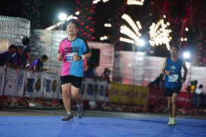 BIB: 408, 462
                            <button type="button" onclick="openModal(14192261)" class="btn btn-primary btn-sm float-right btn-popup" data-toggle="modal" data-target=".modal-high-quality">
                        <i class="fas fa-shopping-cart"></i> Add to Cart
                    </button>
                                            <button type="button" onclick="isThisMe(14192261, true)" class="btn btn-success btn-sm float-right btn-popup btn-isme hidden" data-toggle="tooltip" data-placement="bottom" title="นี่คือรูปของคุณใช่ไหม คลิกที่นี่เพื่อเอาเข้าอัลบั้ม">
                        <i class="fas fa-plus"></i> Add to album
                    </button>
                    <button type="button" onclick="isThisMe(14192261, false)" class="btn btn-warning btn-sm float-right btn-popup btn-isnotme hidden">
                        <i class="fas fa-ban"></i> Remove from album
                    </button>