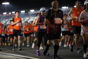 BIB: 216, 9696, 233, 2800
                            <button type="button" onclick="openModal(14037056)" class="btn btn-primary btn-sm float-right btn-popup" data-toggle="modal" data-target=".modal-high-quality">
                        <i class="fas fa-shopping-cart"></i> Add to Cart
                    </button>
                                            <button type="button" onclick="isThisMe(14037056, true)" class="btn btn-success btn-sm float-right btn-popup btn-isme hidden" data-toggle="tooltip" data-placement="bottom" title="นี่คือรูปของคุณใช่ไหม คลิกที่นี่เพื่อเอาเข้าอัลบั้ม">
                        <i class="fas fa-plus"></i> Add to album
                    </button>
                    <button type="button" onclick="isThisMe(14037056, false)" class="btn btn-warning btn-sm float-right btn-popup btn-isnotme hidden">
                        <i class="fas fa-ban"></i> Remove from album
                    </button>