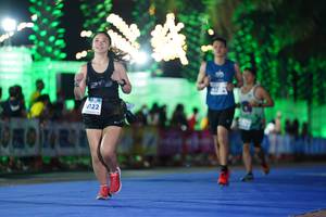 BIB: 3122
                            <button type="button" onclick="openModal(14105201)" class="btn btn-primary btn-sm float-right btn-popup" data-toggle="modal" data-target=".modal-high-quality">
                        <i class="fas fa-shopping-cart"></i> Add to Cart
                    </button>
                                            <button type="button" onclick="isThisMe(14105201, true)" class="btn btn-success btn-sm float-right btn-popup btn-isme hidden" data-toggle="tooltip" data-placement="bottom" title="นี่คือรูปของคุณใช่ไหม คลิกที่นี่เพื่อเอาเข้าอัลบั้ม">
                        <i class="fas fa-plus"></i> Add to album
                    </button>
                    <button type="button" onclick="isThisMe(14105201, false)" class="btn btn-warning btn-sm float-right btn-popup btn-isnotme hidden">
                        <i class="fas fa-ban"></i> Remove from album
                    </button>