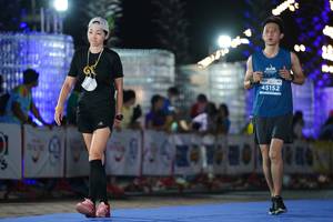 BIB: 45152
                            <button type="button" onclick="openModal(14226194)" class="btn btn-primary btn-sm float-right btn-popup" data-toggle="modal" data-target=".modal-high-quality">
                        <i class="fas fa-shopping-cart"></i> Add to Cart
                    </button>
                                            <button type="button" onclick="isThisMe(14226194, true)" class="btn btn-success btn-sm float-right btn-popup btn-isme hidden" data-toggle="tooltip" data-placement="bottom" title="นี่คือรูปของคุณใช่ไหม คลิกที่นี่เพื่อเอาเข้าอัลบั้ม">
                        <i class="fas fa-plus"></i> Add to album
                    </button>
                    <button type="button" onclick="isThisMe(14226194, false)" class="btn btn-warning btn-sm float-right btn-popup btn-isnotme hidden">
                        <i class="fas fa-ban"></i> Remove from album
                    </button>