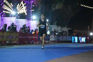 BIB: 410
                            <button type="button" onclick="openModal(14042109)" class="btn btn-primary btn-sm float-right btn-popup" data-toggle="modal" data-target=".modal-high-quality">
                        <i class="fas fa-shopping-cart"></i> Add to Cart
                    </button>
                                            <button type="button" onclick="isThisMe(14042109, true)" class="btn btn-success btn-sm float-right btn-popup btn-isme hidden" data-toggle="tooltip" data-placement="bottom" title="นี่คือรูปของคุณใช่ไหม คลิกที่นี่เพื่อเอาเข้าอัลบั้ม">
                        <i class="fas fa-plus"></i> Add to album
                    </button>
                    <button type="button" onclick="isThisMe(14042109, false)" class="btn btn-warning btn-sm float-right btn-popup btn-isnotme hidden">
                        <i class="fas fa-ban"></i> Remove from album
                    </button>