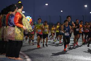 BIB: 40785, 47896
                            <button type="button" onclick="openModal(13843521)" class="btn btn-primary btn-sm float-right btn-popup" data-toggle="modal" data-target=".modal-high-quality">
                        <i class="fas fa-shopping-cart"></i> Add to Cart
                    </button>
                                            <button type="button" onclick="isThisMe(13843521, true)" class="btn btn-success btn-sm float-right btn-popup btn-isme hidden" data-toggle="tooltip" data-placement="bottom" title="นี่คือรูปของคุณใช่ไหม คลิกที่นี่เพื่อเอาเข้าอัลบั้ม">
                        <i class="fas fa-plus"></i> Add to album
                    </button>
                    <button type="button" onclick="isThisMe(13843521, false)" class="btn btn-warning btn-sm float-right btn-popup btn-isnotme hidden">
                        <i class="fas fa-ban"></i> Remove from album
                    </button>