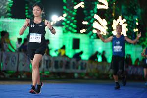 BIB: 577
                            <button type="button" onclick="openModal(14209085)" class="btn btn-primary btn-sm float-right btn-popup" data-toggle="modal" data-target=".modal-high-quality">
                        <i class="fas fa-shopping-cart"></i> Add to Cart
                    </button>
                                            <button type="button" onclick="isThisMe(14209085, true)" class="btn btn-success btn-sm float-right btn-popup btn-isme hidden" data-toggle="tooltip" data-placement="bottom" title="นี่คือรูปของคุณใช่ไหม คลิกที่นี่เพื่อเอาเข้าอัลบั้ม">
                        <i class="fas fa-plus"></i> Add to album
                    </button>
                    <button type="button" onclick="isThisMe(14209085, false)" class="btn btn-warning btn-sm float-right btn-popup btn-isnotme hidden">
                        <i class="fas fa-ban"></i> Remove from album
                    </button>