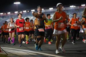 BIB: 20600, 20744, 26600
                            <button type="button" onclick="openModal(14033818)" class="btn btn-primary btn-sm float-right btn-popup" data-toggle="modal" data-target=".modal-high-quality">
                        <i class="fas fa-shopping-cart"></i> Add to Cart
                    </button>
                                            <button type="button" onclick="isThisMe(14033818, true)" class="btn btn-success btn-sm float-right btn-popup btn-isme hidden" data-toggle="tooltip" data-placement="bottom" title="นี่คือรูปของคุณใช่ไหม คลิกที่นี่เพื่อเอาเข้าอัลบั้ม">
                        <i class="fas fa-plus"></i> Add to album
                    </button>
                    <button type="button" onclick="isThisMe(14033818, false)" class="btn btn-warning btn-sm float-right btn-popup btn-isnotme hidden">
                        <i class="fas fa-ban"></i> Remove from album
                    </button>