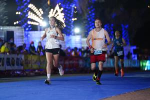 BIB: 478, 46533
                            <button type="button" onclick="openModal(14063306)" class="btn btn-primary btn-sm float-right btn-popup" data-toggle="modal" data-target=".modal-high-quality">
                        <i class="fas fa-shopping-cart"></i> Add to Cart
                    </button>
                                            <button type="button" onclick="isThisMe(14063306, true)" class="btn btn-success btn-sm float-right btn-popup btn-isme hidden" data-toggle="tooltip" data-placement="bottom" title="นี่คือรูปของคุณใช่ไหม คลิกที่นี่เพื่อเอาเข้าอัลบั้ม">
                        <i class="fas fa-plus"></i> Add to album
                    </button>
                    <button type="button" onclick="isThisMe(14063306, false)" class="btn btn-warning btn-sm float-right btn-popup btn-isnotme hidden">
                        <i class="fas fa-ban"></i> Remove from album
                    </button>