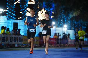 BIB: 1314, 43043
                            <button type="button" onclick="openModal(14220250)" class="btn btn-primary btn-sm float-right btn-popup" data-toggle="modal" data-target=".modal-high-quality">
                        <i class="fas fa-shopping-cart"></i> Add to Cart
                    </button>
                                            <button type="button" onclick="isThisMe(14220250, true)" class="btn btn-success btn-sm float-right btn-popup btn-isme hidden" data-toggle="tooltip" data-placement="bottom" title="นี่คือรูปของคุณใช่ไหม คลิกที่นี่เพื่อเอาเข้าอัลบั้ม">
                        <i class="fas fa-plus"></i> Add to album
                    </button>
                    <button type="button" onclick="isThisMe(14220250, false)" class="btn btn-warning btn-sm float-right btn-popup btn-isnotme hidden">
                        <i class="fas fa-ban"></i> Remove from album
                    </button>