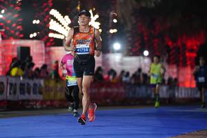 BIB: 41758
                            <button type="button" onclick="openModal(14065915)" class="btn btn-primary btn-sm float-right btn-popup" data-toggle="modal" data-target=".modal-high-quality">
                        <i class="fas fa-shopping-cart"></i> Add to Cart
                    </button>
                                            <button type="button" onclick="isThisMe(14065915, true)" class="btn btn-success btn-sm float-right btn-popup btn-isme hidden" data-toggle="tooltip" data-placement="bottom" title="นี่คือรูปของคุณใช่ไหม คลิกที่นี่เพื่อเอาเข้าอัลบั้ม">
                        <i class="fas fa-plus"></i> Add to album
                    </button>
                    <button type="button" onclick="isThisMe(14065915, false)" class="btn btn-warning btn-sm float-right btn-popup btn-isnotme hidden">
                        <i class="fas fa-ban"></i> Remove from album
                    </button>