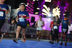 BIB: 399, 41025, 4090
                            <button type="button" onclick="openModal(14148787)" class="btn btn-primary btn-sm float-right btn-popup" data-toggle="modal" data-target=".modal-high-quality">
                        <i class="fas fa-shopping-cart"></i> Add to Cart
                    </button>
                                            <button type="button" onclick="isThisMe(14148787, true)" class="btn btn-success btn-sm float-right btn-popup btn-isme hidden" data-toggle="tooltip" data-placement="bottom" title="นี่คือรูปของคุณใช่ไหม คลิกที่นี่เพื่อเอาเข้าอัลบั้ม">
                        <i class="fas fa-plus"></i> Add to album
                    </button>
                    <button type="button" onclick="isThisMe(14148787, false)" class="btn btn-warning btn-sm float-right btn-popup btn-isnotme hidden">
                        <i class="fas fa-ban"></i> Remove from album
                    </button>