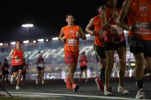 BIB: 5120, 220, 27385
                            <button type="button" onclick="openModal(13862972)" class="btn btn-primary btn-sm float-right btn-popup" data-toggle="modal" data-target=".modal-high-quality">
                        <i class="fas fa-shopping-cart"></i> Add to Cart
                    </button>
                                            <button type="button" onclick="isThisMe(13862972, true)" class="btn btn-success btn-sm float-right btn-popup btn-isme hidden" data-toggle="tooltip" data-placement="bottom" title="นี่คือรูปของคุณใช่ไหม คลิกที่นี่เพื่อเอาเข้าอัลบั้ม">
                        <i class="fas fa-plus"></i> Add to album
                    </button>
                    <button type="button" onclick="isThisMe(13862972, false)" class="btn btn-warning btn-sm float-right btn-popup btn-isnotme hidden">
                        <i class="fas fa-ban"></i> Remove from album
                    </button>