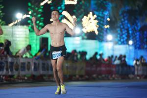 BIB: 4057
                            <button type="button" onclick="openModal(15367394)" class="btn btn-primary btn-sm float-right btn-popup" data-toggle="modal" data-target=".modal-high-quality">
                        <i class="fas fa-shopping-cart"></i> Add to Cart
                    </button>
                                            <button type="button" onclick="isThisMe(15367394, true)" class="btn btn-success btn-sm float-right btn-popup btn-isme hidden" data-toggle="tooltip" data-placement="bottom" title="นี่คือรูปของคุณใช่ไหม คลิกที่นี่เพื่อเอาเข้าอัลบั้ม">
                        <i class="fas fa-plus"></i> Add to album
                    </button>
                    <button type="button" onclick="isThisMe(15367394, false)" class="btn btn-warning btn-sm float-right btn-popup btn-isnotme hidden">
                        <i class="fas fa-ban"></i> Remove from album
                    </button>