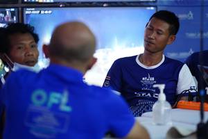 BIB: 2001
                            <button type="button" onclick="openModal(15369888)" class="btn btn-primary btn-sm float-right btn-popup" data-toggle="modal" data-target=".modal-high-quality">
                        <i class="fas fa-shopping-cart"></i> Add to Cart
                    </button>
                                            <button type="button" onclick="isThisMe(15369888, true)" class="btn btn-success btn-sm float-right btn-popup btn-isme hidden" data-toggle="tooltip" data-placement="bottom" title="นี่คือรูปของคุณใช่ไหม คลิกที่นี่เพื่อเอาเข้าอัลบั้ม">
                        <i class="fas fa-plus"></i> Add to album
                    </button>
                    <button type="button" onclick="isThisMe(15369888, false)" class="btn btn-warning btn-sm float-right btn-popup btn-isnotme hidden">
                        <i class="fas fa-ban"></i> Remove from album
                    </button>