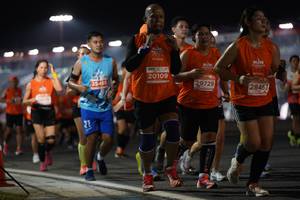 BIB: 20109, 25485, 29729, 28463
                            <button type="button" onclick="openModal(13976877)" class="btn btn-primary btn-sm float-right btn-popup" data-toggle="modal" data-target=".modal-high-quality">
                        <i class="fas fa-shopping-cart"></i> Add to Cart
                    </button>
                                            <button type="button" onclick="isThisMe(13976877, true)" class="btn btn-success btn-sm float-right btn-popup btn-isme hidden" data-toggle="tooltip" data-placement="bottom" title="นี่คือรูปของคุณใช่ไหม คลิกที่นี่เพื่อเอาเข้าอัลบั้ม">
                        <i class="fas fa-plus"></i> Add to album
                    </button>
                    <button type="button" onclick="isThisMe(13976877, false)" class="btn btn-warning btn-sm float-right btn-popup btn-isnotme hidden">
                        <i class="fas fa-ban"></i> Remove from album
                    </button>