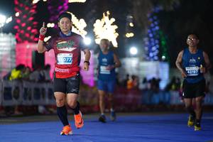 BIB: 077, 42197
                            <button type="button" onclick="openModal(14244995)" class="btn btn-primary btn-sm float-right btn-popup" data-toggle="modal" data-target=".modal-high-quality">
                        <i class="fas fa-shopping-cart"></i> Add to Cart
                    </button>
                                            <button type="button" onclick="isThisMe(14244995, true)" class="btn btn-success btn-sm float-right btn-popup btn-isme hidden" data-toggle="tooltip" data-placement="bottom" title="นี่คือรูปของคุณใช่ไหม คลิกที่นี่เพื่อเอาเข้าอัลบั้ม">
                        <i class="fas fa-plus"></i> Add to album
                    </button>
                    <button type="button" onclick="isThisMe(14244995, false)" class="btn btn-warning btn-sm float-right btn-popup btn-isnotme hidden">
                        <i class="fas fa-ban"></i> Remove from album
                    </button>