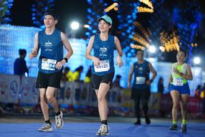 BIB: 8988, 48121, 7552
                            <button type="button" onclick="openModal(14226497)" class="btn btn-primary btn-sm float-right btn-popup" data-toggle="modal" data-target=".modal-high-quality">
                        <i class="fas fa-shopping-cart"></i> Add to Cart
                    </button>
                                            <button type="button" onclick="isThisMe(14226497, true)" class="btn btn-success btn-sm float-right btn-popup btn-isme hidden" data-toggle="tooltip" data-placement="bottom" title="นี่คือรูปของคุณใช่ไหม คลิกที่นี่เพื่อเอาเข้าอัลบั้ม">
                        <i class="fas fa-plus"></i> Add to album
                    </button>
                    <button type="button" onclick="isThisMe(14226497, false)" class="btn btn-warning btn-sm float-right btn-popup btn-isnotme hidden">
                        <i class="fas fa-ban"></i> Remove from album
                    </button>