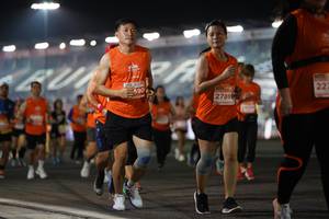 BIB: 590, 27869
                            <button type="button" onclick="openModal(13907070)" class="btn btn-primary btn-sm float-right btn-popup" data-toggle="modal" data-target=".modal-high-quality">
                        <i class="fas fa-shopping-cart"></i> Add to Cart
                    </button>
                                            <button type="button" onclick="isThisMe(13907070, true)" class="btn btn-success btn-sm float-right btn-popup btn-isme hidden" data-toggle="tooltip" data-placement="bottom" title="นี่คือรูปของคุณใช่ไหม คลิกที่นี่เพื่อเอาเข้าอัลบั้ม">
                        <i class="fas fa-plus"></i> Add to album
                    </button>
                    <button type="button" onclick="isThisMe(13907070, false)" class="btn btn-warning btn-sm float-right btn-popup btn-isnotme hidden">
                        <i class="fas fa-ban"></i> Remove from album
                    </button>