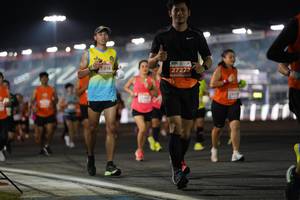 BIB: 3916, 27272
                            <button type="button" onclick="openModal(14041046)" class="btn btn-primary btn-sm float-right btn-popup" data-toggle="modal" data-target=".modal-high-quality">
                        <i class="fas fa-shopping-cart"></i> Add to Cart
                    </button>
                                            <button type="button" onclick="isThisMe(14041046, true)" class="btn btn-success btn-sm float-right btn-popup btn-isme hidden" data-toggle="tooltip" data-placement="bottom" title="นี่คือรูปของคุณใช่ไหม คลิกที่นี่เพื่อเอาเข้าอัลบั้ม">
                        <i class="fas fa-plus"></i> Add to album
                    </button>
                    <button type="button" onclick="isThisMe(14041046, false)" class="btn btn-warning btn-sm float-right btn-popup btn-isnotme hidden">
                        <i class="fas fa-ban"></i> Remove from album
                    </button>