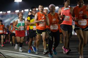 BIB: 0633, 28204, 223, 27932
                            <button type="button" onclick="openModal(13902790)" class="btn btn-primary btn-sm float-right btn-popup" data-toggle="modal" data-target=".modal-high-quality">
                        <i class="fas fa-shopping-cart"></i> Add to Cart
                    </button>
                                            <button type="button" onclick="isThisMe(13902790, true)" class="btn btn-success btn-sm float-right btn-popup btn-isme hidden" data-toggle="tooltip" data-placement="bottom" title="นี่คือรูปของคุณใช่ไหม คลิกที่นี่เพื่อเอาเข้าอัลบั้ม">
                        <i class="fas fa-plus"></i> Add to album
                    </button>
                    <button type="button" onclick="isThisMe(13902790, false)" class="btn btn-warning btn-sm float-right btn-popup btn-isnotme hidden">
                        <i class="fas fa-ban"></i> Remove from album
                    </button>