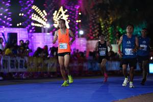 BIB: 4720, 40021
                            <button type="button" onclick="openModal(15367646)" class="btn btn-primary btn-sm float-right btn-popup" data-toggle="modal" data-target=".modal-high-quality">
                        <i class="fas fa-shopping-cart"></i> Add to Cart
                    </button>
                                            <button type="button" onclick="isThisMe(15367646, true)" class="btn btn-success btn-sm float-right btn-popup btn-isme hidden" data-toggle="tooltip" data-placement="bottom" title="นี่คือรูปของคุณใช่ไหม คลิกที่นี่เพื่อเอาเข้าอัลบั้ม">
                        <i class="fas fa-plus"></i> Add to album
                    </button>
                    <button type="button" onclick="isThisMe(15367646, false)" class="btn btn-warning btn-sm float-right btn-popup btn-isnotme hidden">
                        <i class="fas fa-ban"></i> Remove from album
                    </button>