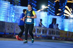 BIB: 130
                            <button type="button" onclick="openModal(14117725)" class="btn btn-primary btn-sm float-right btn-popup" data-toggle="modal" data-target=".modal-high-quality">
                        <i class="fas fa-shopping-cart"></i> Add to Cart
                    </button>
                                            <button type="button" onclick="isThisMe(14117725, true)" class="btn btn-success btn-sm float-right btn-popup btn-isme hidden" data-toggle="tooltip" data-placement="bottom" title="นี่คือรูปของคุณใช่ไหม คลิกที่นี่เพื่อเอาเข้าอัลบั้ม">
                        <i class="fas fa-plus"></i> Add to album
                    </button>
                    <button type="button" onclick="isThisMe(14117725, false)" class="btn btn-warning btn-sm float-right btn-popup btn-isnotme hidden">
                        <i class="fas fa-ban"></i> Remove from album
                    </button>