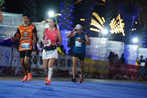 BIB: 40151, 43141
                            <button type="button" onclick="openModal(14180365)" class="btn btn-primary btn-sm float-right btn-popup" data-toggle="modal" data-target=".modal-high-quality">
                        <i class="fas fa-shopping-cart"></i> Add to Cart
                    </button>
                                            <button type="button" onclick="isThisMe(14180365, true)" class="btn btn-success btn-sm float-right btn-popup btn-isme hidden" data-toggle="tooltip" data-placement="bottom" title="นี่คือรูปของคุณใช่ไหม คลิกที่นี่เพื่อเอาเข้าอัลบั้ม">
                        <i class="fas fa-plus"></i> Add to album
                    </button>
                    <button type="button" onclick="isThisMe(14180365, false)" class="btn btn-warning btn-sm float-right btn-popup btn-isnotme hidden">
                        <i class="fas fa-ban"></i> Remove from album
                    </button>