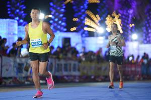 BIB: 40301
                            <button type="button" onclick="openModal(15364473)" class="btn btn-primary btn-sm float-right btn-popup" data-toggle="modal" data-target=".modal-high-quality">
                        <i class="fas fa-shopping-cart"></i> Add to Cart
                    </button>
                                            <button type="button" onclick="isThisMe(15364473, true)" class="btn btn-success btn-sm float-right btn-popup btn-isme hidden" data-toggle="tooltip" data-placement="bottom" title="นี่คือรูปของคุณใช่ไหม คลิกที่นี่เพื่อเอาเข้าอัลบั้ม">
                        <i class="fas fa-plus"></i> Add to album
                    </button>
                    <button type="button" onclick="isThisMe(15364473, false)" class="btn btn-warning btn-sm float-right btn-popup btn-isnotme hidden">
                        <i class="fas fa-ban"></i> Remove from album
                    </button>