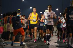 BIB: 471, 40635, 42195
                            <button type="button" onclick="openModal(13858528)" class="btn btn-primary btn-sm float-right btn-popup" data-toggle="modal" data-target=".modal-high-quality">
                        <i class="fas fa-shopping-cart"></i> Add to Cart
                    </button>
                                            <button type="button" onclick="isThisMe(13858528, true)" class="btn btn-success btn-sm float-right btn-popup btn-isme hidden" data-toggle="tooltip" data-placement="bottom" title="นี่คือรูปของคุณใช่ไหม คลิกที่นี่เพื่อเอาเข้าอัลบั้ม">
                        <i class="fas fa-plus"></i> Add to album
                    </button>
                    <button type="button" onclick="isThisMe(13858528, false)" class="btn btn-warning btn-sm float-right btn-popup btn-isnotme hidden">
                        <i class="fas fa-ban"></i> Remove from album
                    </button>