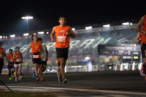 BIB: 26739
                            <button type="button" onclick="openModal(13854717)" class="btn btn-primary btn-sm float-right btn-popup" data-toggle="modal" data-target=".modal-high-quality">
                        <i class="fas fa-shopping-cart"></i> Add to Cart
                    </button>
                                            <button type="button" onclick="isThisMe(13854717, true)" class="btn btn-success btn-sm float-right btn-popup btn-isme hidden" data-toggle="tooltip" data-placement="bottom" title="นี่คือรูปของคุณใช่ไหม คลิกที่นี่เพื่อเอาเข้าอัลบั้ม">
                        <i class="fas fa-plus"></i> Add to album
                    </button>
                    <button type="button" onclick="isThisMe(13854717, false)" class="btn btn-warning btn-sm float-right btn-popup btn-isnotme hidden">
                        <i class="fas fa-ban"></i> Remove from album
                    </button>