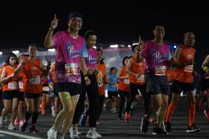 BIB: 27536, 21710, 24215, 5635, 23229
                            <button type="button" onclick="openModal(14040481)" class="btn btn-primary btn-sm float-right btn-popup" data-toggle="modal" data-target=".modal-high-quality">
                        <i class="fas fa-shopping-cart"></i> Add to Cart
                    </button>
                                            <button type="button" onclick="isThisMe(14040481, true)" class="btn btn-success btn-sm float-right btn-popup btn-isme hidden" data-toggle="tooltip" data-placement="bottom" title="นี่คือรูปของคุณใช่ไหม คลิกที่นี่เพื่อเอาเข้าอัลบั้ม">
                        <i class="fas fa-plus"></i> Add to album
                    </button>
                    <button type="button" onclick="isThisMe(14040481, false)" class="btn btn-warning btn-sm float-right btn-popup btn-isnotme hidden">
                        <i class="fas fa-ban"></i> Remove from album
                    </button>