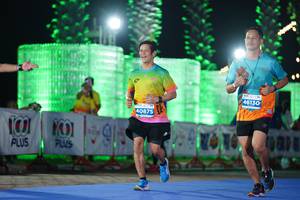 BIB: 46130, 40875
                            <button type="button" onclick="openModal(14113542)" class="btn btn-primary btn-sm float-right btn-popup" data-toggle="modal" data-target=".modal-high-quality">
                        <i class="fas fa-shopping-cart"></i> Add to Cart
                    </button>
                                            <button type="button" onclick="isThisMe(14113542, true)" class="btn btn-success btn-sm float-right btn-popup btn-isme hidden" data-toggle="tooltip" data-placement="bottom" title="นี่คือรูปของคุณใช่ไหม คลิกที่นี่เพื่อเอาเข้าอัลบั้ม">
                        <i class="fas fa-plus"></i> Add to album
                    </button>
                    <button type="button" onclick="isThisMe(14113542, false)" class="btn btn-warning btn-sm float-right btn-popup btn-isnotme hidden">
                        <i class="fas fa-ban"></i> Remove from album
                    </button>