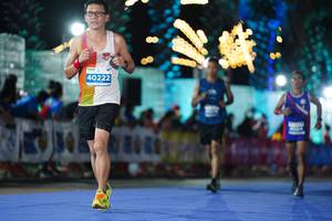 BIB: 40222
                            <button type="button" onclick="openModal(14179325)" class="btn btn-primary btn-sm float-right btn-popup" data-toggle="modal" data-target=".modal-high-quality">
                        <i class="fas fa-shopping-cart"></i> Add to Cart
                    </button>
                                            <button type="button" onclick="isThisMe(14179325, true)" class="btn btn-success btn-sm float-right btn-popup btn-isme hidden" data-toggle="tooltip" data-placement="bottom" title="นี่คือรูปของคุณใช่ไหม คลิกที่นี่เพื่อเอาเข้าอัลบั้ม">
                        <i class="fas fa-plus"></i> Add to album
                    </button>
                    <button type="button" onclick="isThisMe(14179325, false)" class="btn btn-warning btn-sm float-right btn-popup btn-isnotme hidden">
                        <i class="fas fa-ban"></i> Remove from album
                    </button>