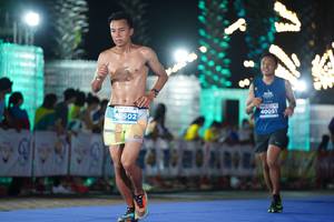 BIB: 40051, 502
                            <button type="button" onclick="openModal(14235383)" class="btn btn-primary btn-sm float-right btn-popup" data-toggle="modal" data-target=".modal-high-quality">
                        <i class="fas fa-shopping-cart"></i> Add to Cart
                    </button>
                                            <button type="button" onclick="isThisMe(14235383, true)" class="btn btn-success btn-sm float-right btn-popup btn-isme hidden" data-toggle="tooltip" data-placement="bottom" title="นี่คือรูปของคุณใช่ไหม คลิกที่นี่เพื่อเอาเข้าอัลบั้ม">
                        <i class="fas fa-plus"></i> Add to album
                    </button>
                    <button type="button" onclick="isThisMe(14235383, false)" class="btn btn-warning btn-sm float-right btn-popup btn-isnotme hidden">
                        <i class="fas fa-ban"></i> Remove from album
                    </button>