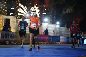 BIB: 42967
                            <button type="button" onclick="openModal(14125689)" class="btn btn-primary btn-sm float-right btn-popup" data-toggle="modal" data-target=".modal-high-quality">
                        <i class="fas fa-shopping-cart"></i> Add to Cart
                    </button>
                                            <button type="button" onclick="isThisMe(14125689, true)" class="btn btn-success btn-sm float-right btn-popup btn-isme hidden" data-toggle="tooltip" data-placement="bottom" title="นี่คือรูปของคุณใช่ไหม คลิกที่นี่เพื่อเอาเข้าอัลบั้ม">
                        <i class="fas fa-plus"></i> Add to album
                    </button>
                    <button type="button" onclick="isThisMe(14125689, false)" class="btn btn-warning btn-sm float-right btn-popup btn-isnotme hidden">
                        <i class="fas fa-ban"></i> Remove from album
                    </button>