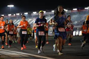 BIB: 24032, 28129, 29361
                            <button type="button" onclick="openModal(13876796)" class="btn btn-primary btn-sm float-right btn-popup" data-toggle="modal" data-target=".modal-high-quality">
                        <i class="fas fa-shopping-cart"></i> Add to Cart
                    </button>
                                            <button type="button" onclick="isThisMe(13876796, true)" class="btn btn-success btn-sm float-right btn-popup btn-isme hidden" data-toggle="tooltip" data-placement="bottom" title="นี่คือรูปของคุณใช่ไหม คลิกที่นี่เพื่อเอาเข้าอัลบั้ม">
                        <i class="fas fa-plus"></i> Add to album
                    </button>
                    <button type="button" onclick="isThisMe(13876796, false)" class="btn btn-warning btn-sm float-right btn-popup btn-isnotme hidden">
                        <i class="fas fa-ban"></i> Remove from album
                    </button>