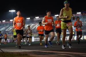 BIB: 25594, 26382, 99204, 3634
                            <button type="button" onclick="openModal(13866848)" class="btn btn-primary btn-sm float-right btn-popup" data-toggle="modal" data-target=".modal-high-quality">
                        <i class="fas fa-shopping-cart"></i> Add to Cart
                    </button>
                                            <button type="button" onclick="isThisMe(13866848, true)" class="btn btn-success btn-sm float-right btn-popup btn-isme hidden" data-toggle="tooltip" data-placement="bottom" title="นี่คือรูปของคุณใช่ไหม คลิกที่นี่เพื่อเอาเข้าอัลบั้ม">
                        <i class="fas fa-plus"></i> Add to album
                    </button>
                    <button type="button" onclick="isThisMe(13866848, false)" class="btn btn-warning btn-sm float-right btn-popup btn-isnotme hidden">
                        <i class="fas fa-ban"></i> Remove from album
                    </button>