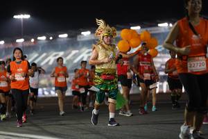 BIB: 22720, 2937
                            <button type="button" onclick="openModal(13956100)" class="btn btn-primary btn-sm float-right btn-popup" data-toggle="modal" data-target=".modal-high-quality">
                        <i class="fas fa-shopping-cart"></i> Add to Cart
                    </button>
                                            <button type="button" onclick="isThisMe(13956100, true)" class="btn btn-success btn-sm float-right btn-popup btn-isme hidden" data-toggle="tooltip" data-placement="bottom" title="นี่คือรูปของคุณใช่ไหม คลิกที่นี่เพื่อเอาเข้าอัลบั้ม">
                        <i class="fas fa-plus"></i> Add to album
                    </button>
                    <button type="button" onclick="isThisMe(13956100, false)" class="btn btn-warning btn-sm float-right btn-popup btn-isnotme hidden">
                        <i class="fas fa-ban"></i> Remove from album
                    </button>