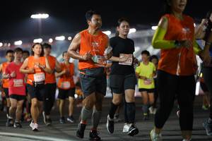 BIB: 26728, 762
                            <button type="button" onclick="openModal(13935939)" class="btn btn-primary btn-sm float-right btn-popup" data-toggle="modal" data-target=".modal-high-quality">
                        <i class="fas fa-shopping-cart"></i> Add to Cart
                    </button>
                                            <button type="button" onclick="isThisMe(13935939, true)" class="btn btn-success btn-sm float-right btn-popup btn-isme hidden" data-toggle="tooltip" data-placement="bottom" title="นี่คือรูปของคุณใช่ไหม คลิกที่นี่เพื่อเอาเข้าอัลบั้ม">
                        <i class="fas fa-plus"></i> Add to album
                    </button>
                    <button type="button" onclick="isThisMe(13935939, false)" class="btn btn-warning btn-sm float-right btn-popup btn-isnotme hidden">
                        <i class="fas fa-ban"></i> Remove from album
                    </button>