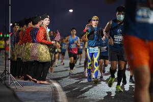 BIB: 4634, 45799
                            <button type="button" onclick="openModal(13859499)" class="btn btn-primary btn-sm float-right btn-popup" data-toggle="modal" data-target=".modal-high-quality">
                        <i class="fas fa-shopping-cart"></i> Add to Cart
                    </button>
                                            <button type="button" onclick="isThisMe(13859499, true)" class="btn btn-success btn-sm float-right btn-popup btn-isme hidden" data-toggle="tooltip" data-placement="bottom" title="นี่คือรูปของคุณใช่ไหม คลิกที่นี่เพื่อเอาเข้าอัลบั้ม">
                        <i class="fas fa-plus"></i> Add to album
                    </button>
                    <button type="button" onclick="isThisMe(13859499, false)" class="btn btn-warning btn-sm float-right btn-popup btn-isnotme hidden">
                        <i class="fas fa-ban"></i> Remove from album
                    </button>