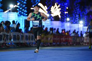 BIB: 40185
                            <button type="button" onclick="openModal(15369254)" class="btn btn-primary btn-sm float-right btn-popup" data-toggle="modal" data-target=".modal-high-quality">
                        <i class="fas fa-shopping-cart"></i> Add to Cart
                    </button>
                                            <button type="button" onclick="isThisMe(15369254, true)" class="btn btn-success btn-sm float-right btn-popup btn-isme hidden" data-toggle="tooltip" data-placement="bottom" title="นี่คือรูปของคุณใช่ไหม คลิกที่นี่เพื่อเอาเข้าอัลบั้ม">
                        <i class="fas fa-plus"></i> Add to album
                    </button>
                    <button type="button" onclick="isThisMe(15369254, false)" class="btn btn-warning btn-sm float-right btn-popup btn-isnotme hidden">
                        <i class="fas fa-ban"></i> Remove from album
                    </button>