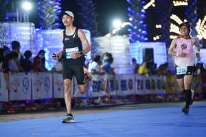 BIB: 5377
                            <button type="button" onclick="openModal(14063036)" class="btn btn-primary btn-sm float-right btn-popup" data-toggle="modal" data-target=".modal-high-quality">
                        <i class="fas fa-shopping-cart"></i> Add to Cart
                    </button>
                                            <button type="button" onclick="isThisMe(14063036, true)" class="btn btn-success btn-sm float-right btn-popup btn-isme hidden" data-toggle="tooltip" data-placement="bottom" title="นี่คือรูปของคุณใช่ไหม คลิกที่นี่เพื่อเอาเข้าอัลบั้ม">
                        <i class="fas fa-plus"></i> Add to album
                    </button>
                    <button type="button" onclick="isThisMe(14063036, false)" class="btn btn-warning btn-sm float-right btn-popup btn-isnotme hidden">
                        <i class="fas fa-ban"></i> Remove from album
                    </button>