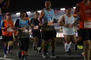 BIB: 21045, 2862, 064, 22337, 2797, 374
                            <button type="button" onclick="openModal(14053279)" class="btn btn-primary btn-sm float-right btn-popup" data-toggle="modal" data-target=".modal-high-quality">
                        <i class="fas fa-shopping-cart"></i> Add to Cart
                    </button>
                                            <button type="button" onclick="isThisMe(14053279, true)" class="btn btn-success btn-sm float-right btn-popup btn-isme hidden" data-toggle="tooltip" data-placement="bottom" title="นี่คือรูปของคุณใช่ไหม คลิกที่นี่เพื่อเอาเข้าอัลบั้ม">
                        <i class="fas fa-plus"></i> Add to album
                    </button>
                    <button type="button" onclick="isThisMe(14053279, false)" class="btn btn-warning btn-sm float-right btn-popup btn-isnotme hidden">
                        <i class="fas fa-ban"></i> Remove from album
                    </button>