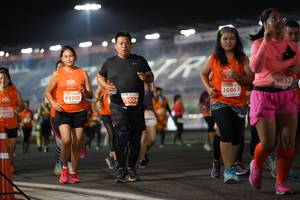 BIB: 29652, 28967, 99210, 22004, 2909
                            <button type="button" onclick="openModal(13985709)" class="btn btn-primary btn-sm float-right btn-popup" data-toggle="modal" data-target=".modal-high-quality">
                        <i class="fas fa-shopping-cart"></i> Add to Cart
                    </button>
                                            <button type="button" onclick="isThisMe(13985709, true)" class="btn btn-success btn-sm float-right btn-popup btn-isme hidden" data-toggle="tooltip" data-placement="bottom" title="นี่คือรูปของคุณใช่ไหม คลิกที่นี่เพื่อเอาเข้าอัลบั้ม">
                        <i class="fas fa-plus"></i> Add to album
                    </button>
                    <button type="button" onclick="isThisMe(13985709, false)" class="btn btn-warning btn-sm float-right btn-popup btn-isnotme hidden">
                        <i class="fas fa-ban"></i> Remove from album
                    </button>