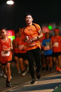 BIB: 25211, 24084
                            <button type="button" onclick="openModal(14134652)" class="btn btn-primary btn-sm float-right btn-popup" data-toggle="modal" data-target=".modal-high-quality">
                        <i class="fas fa-shopping-cart"></i> Add to Cart
                    </button>
                                            <button type="button" onclick="isThisMe(14134652, true)" class="btn btn-success btn-sm float-right btn-popup btn-isme hidden" data-toggle="tooltip" data-placement="bottom" title="นี่คือรูปของคุณใช่ไหม คลิกที่นี่เพื่อเอาเข้าอัลบั้ม">
                        <i class="fas fa-plus"></i> Add to album
                    </button>
                    <button type="button" onclick="isThisMe(14134652, false)" class="btn btn-warning btn-sm float-right btn-popup btn-isnotme hidden">
                        <i class="fas fa-ban"></i> Remove from album
                    </button>