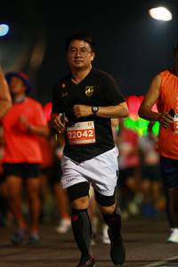 BIB: 22042
                            <button type="button" onclick="openModal(14142935)" class="btn btn-primary btn-sm float-right btn-popup" data-toggle="modal" data-target=".modal-high-quality">
                        <i class="fas fa-shopping-cart"></i> Add to Cart
                    </button>
                                            <button type="button" onclick="isThisMe(14142935, true)" class="btn btn-success btn-sm float-right btn-popup btn-isme hidden" data-toggle="tooltip" data-placement="bottom" title="นี่คือรูปของคุณใช่ไหม คลิกที่นี่เพื่อเอาเข้าอัลบั้ม">
                        <i class="fas fa-plus"></i> Add to album
                    </button>
                    <button type="button" onclick="isThisMe(14142935, false)" class="btn btn-warning btn-sm float-right btn-popup btn-isnotme hidden">
                        <i class="fas fa-ban"></i> Remove from album
                    </button>