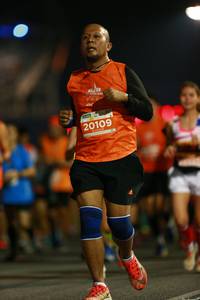 BIB: 20109
                            <button type="button" onclick="openModal(14140593)" class="btn btn-primary btn-sm float-right btn-popup" data-toggle="modal" data-target=".modal-high-quality">
                        <i class="fas fa-shopping-cart"></i> Add to Cart
                    </button>
                                            <button type="button" onclick="isThisMe(14140593, true)" class="btn btn-success btn-sm float-right btn-popup btn-isme hidden" data-toggle="tooltip" data-placement="bottom" title="นี่คือรูปของคุณใช่ไหม คลิกที่นี่เพื่อเอาเข้าอัลบั้ม">
                        <i class="fas fa-plus"></i> Add to album
                    </button>
                    <button type="button" onclick="isThisMe(14140593, false)" class="btn btn-warning btn-sm float-right btn-popup btn-isnotme hidden">
                        <i class="fas fa-ban"></i> Remove from album
                    </button>