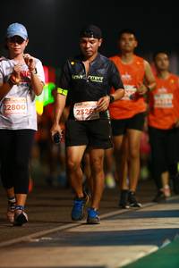 BIB: 22800, 2326
                            <button type="button" onclick="openModal(14146125)" class="btn btn-primary btn-sm float-right btn-popup" data-toggle="modal" data-target=".modal-high-quality">
                        <i class="fas fa-shopping-cart"></i> Add to Cart
                    </button>
                                            <button type="button" onclick="isThisMe(14146125, true)" class="btn btn-success btn-sm float-right btn-popup btn-isme hidden" data-toggle="tooltip" data-placement="bottom" title="นี่คือรูปของคุณใช่ไหม คลิกที่นี่เพื่อเอาเข้าอัลบั้ม">
                        <i class="fas fa-plus"></i> Add to album
                    </button>
                    <button type="button" onclick="isThisMe(14146125, false)" class="btn btn-warning btn-sm float-right btn-popup btn-isnotme hidden">
                        <i class="fas fa-ban"></i> Remove from album
                    </button>