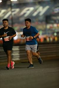 BIB: 266, 200
                            <button type="button" onclick="openModal(14133801)" class="btn btn-primary btn-sm float-right btn-popup" data-toggle="modal" data-target=".modal-high-quality">
                        <i class="fas fa-shopping-cart"></i> Add to Cart
                    </button>
                                            <button type="button" onclick="isThisMe(14133801, true)" class="btn btn-success btn-sm float-right btn-popup btn-isme hidden" data-toggle="tooltip" data-placement="bottom" title="นี่คือรูปของคุณใช่ไหม คลิกที่นี่เพื่อเอาเข้าอัลบั้ม">
                        <i class="fas fa-plus"></i> Add to album
                    </button>
                    <button type="button" onclick="isThisMe(14133801, false)" class="btn btn-warning btn-sm float-right btn-popup btn-isnotme hidden">
                        <i class="fas fa-ban"></i> Remove from album
                    </button>